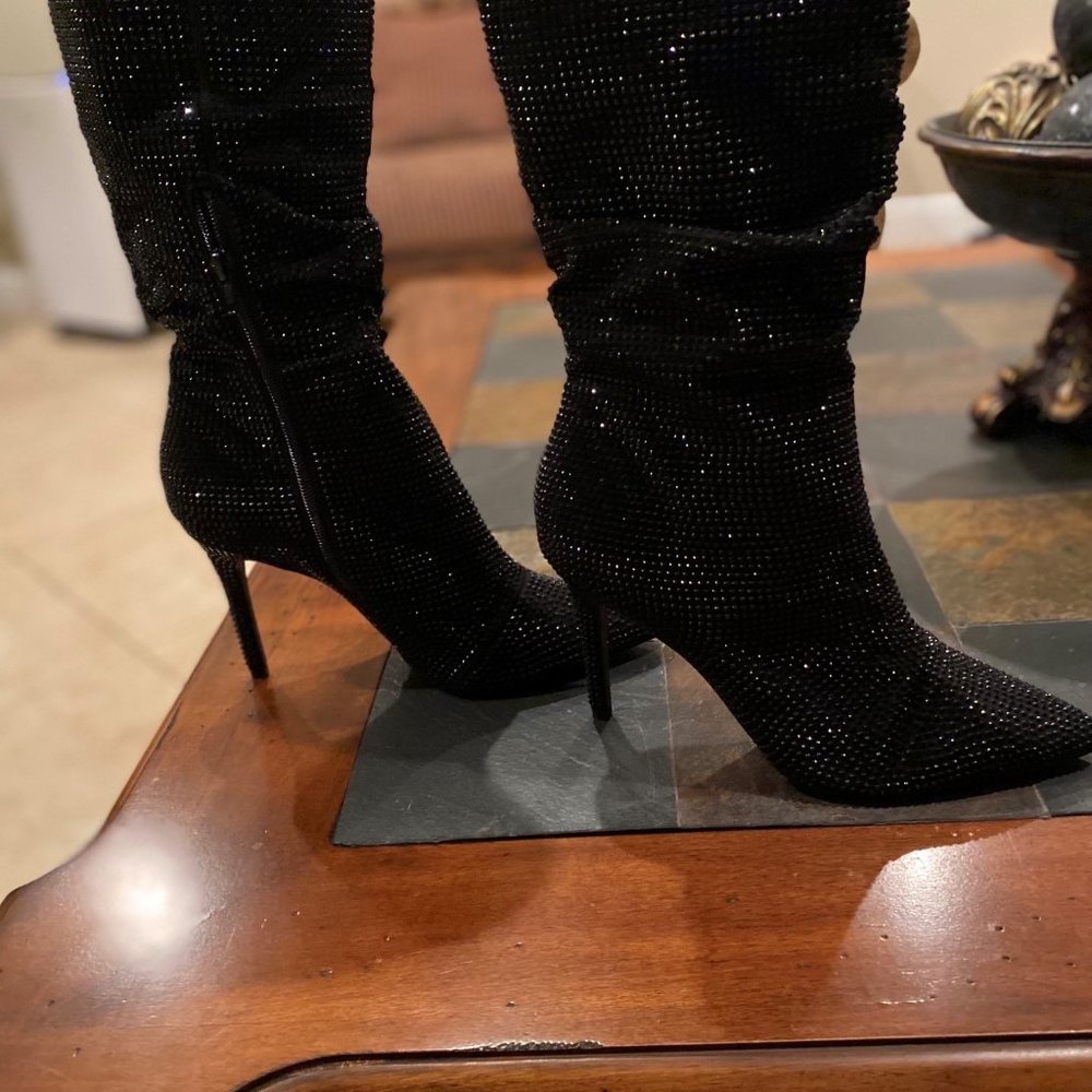 Brand New Size 9 Thalia Sodi Black Beaded Fabric Raquell Booties